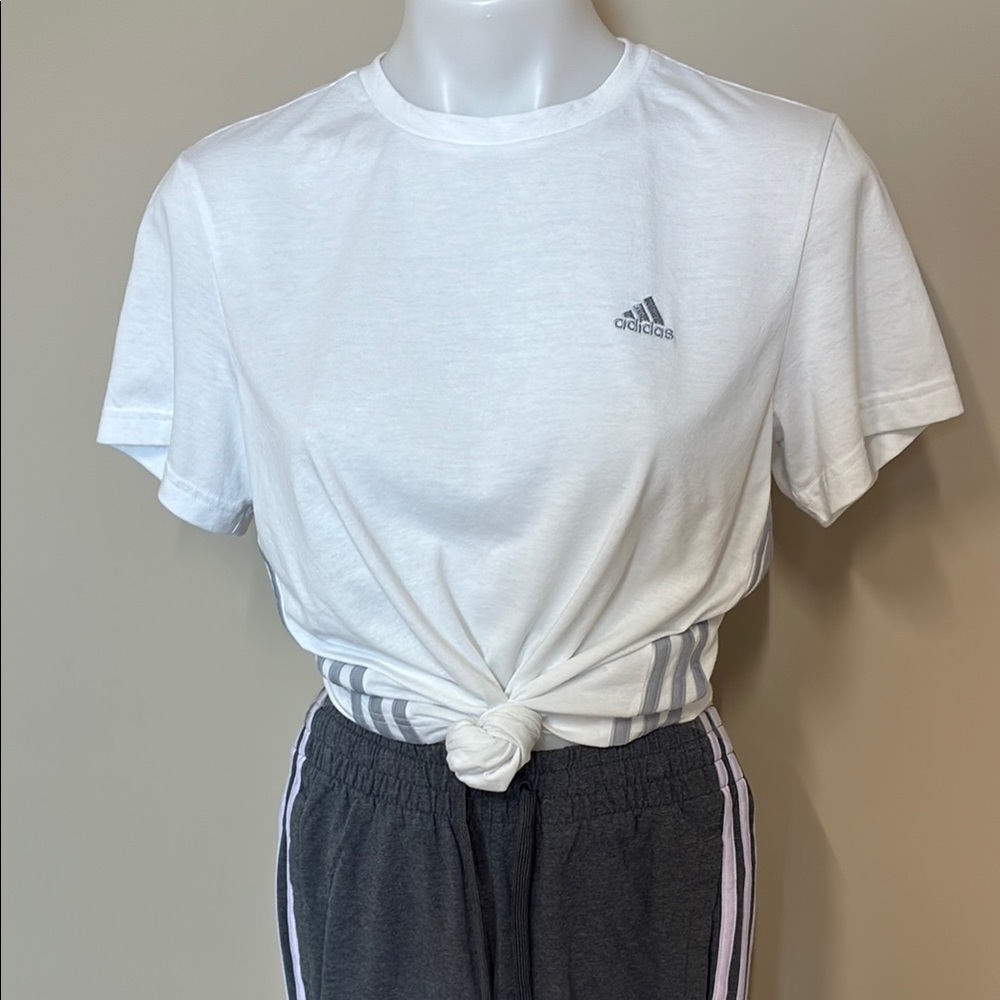 Adidas Three Stripe Classic White Short Sleeve Tee; AEROREADY; Size: Sm